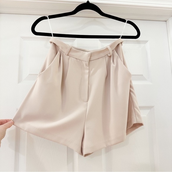 NEW Amanda Uprichard Jane Shorts in Bone sz Small - Picture 4 of 7